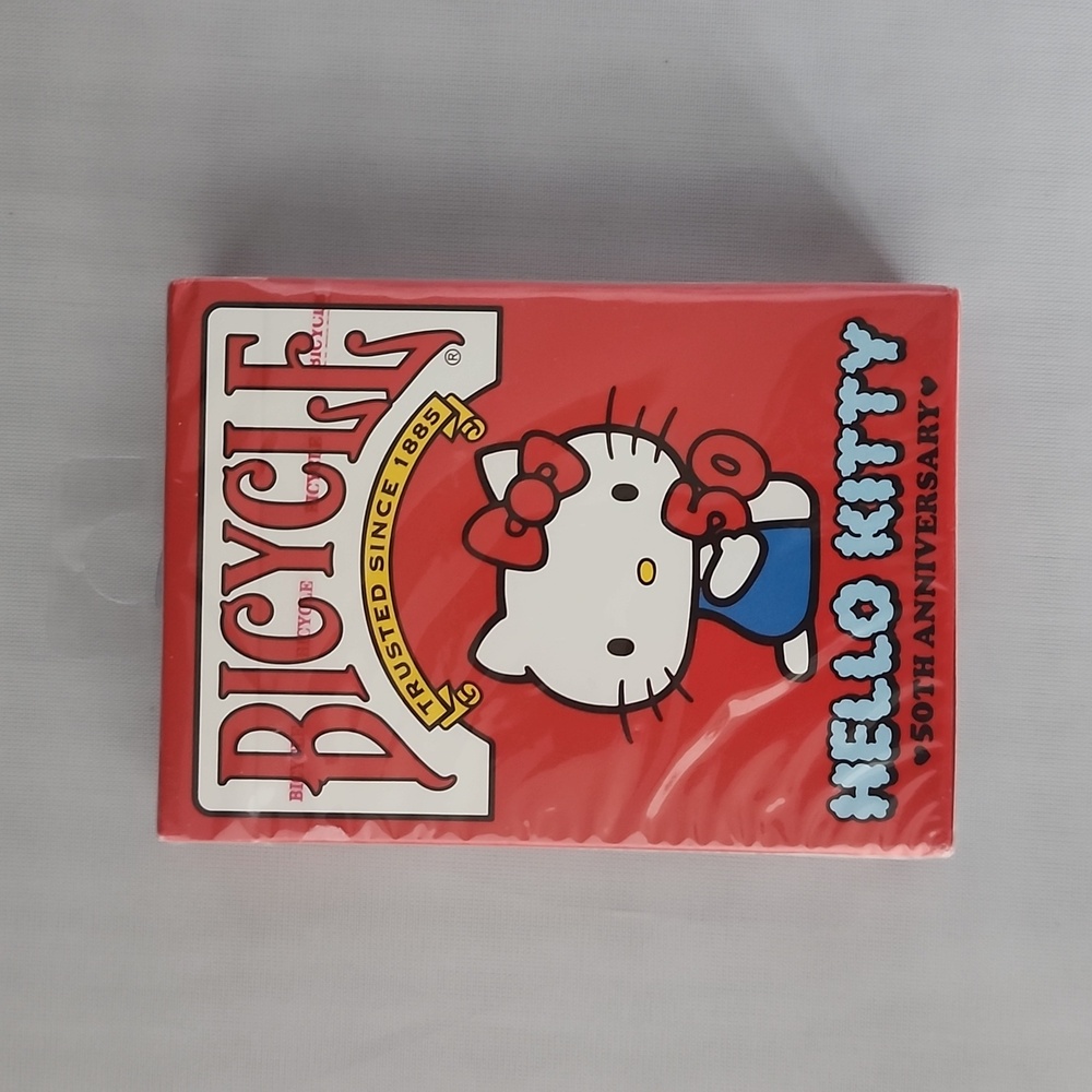 Hello Kitty Lucky Stars Candy Red Chinese Takeaway Mini Tin and Playing Cards - Picture 10 of 13